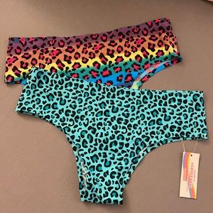 2 pairs of cheekster panties
